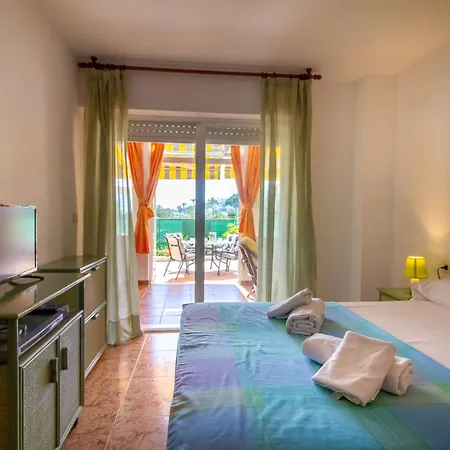 Nina Paradise Villajoyosa